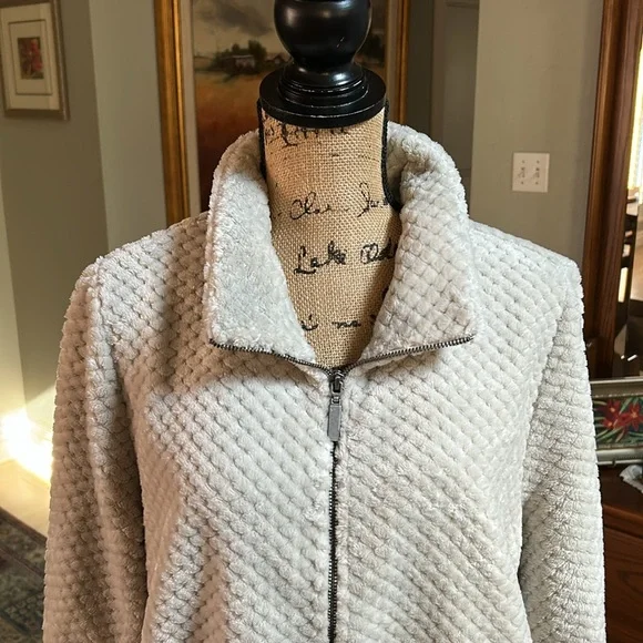 Habitat Large New with Tag Thermal Fleece Jacket, Gray, High/Low - Picture 2 of 7